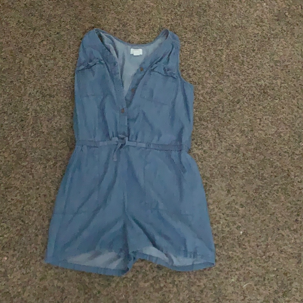 Women’s romper. Size XXL. Brand: old navy
